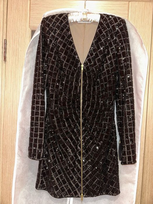 Платье Self Portrait размер s- m маломерит, новое