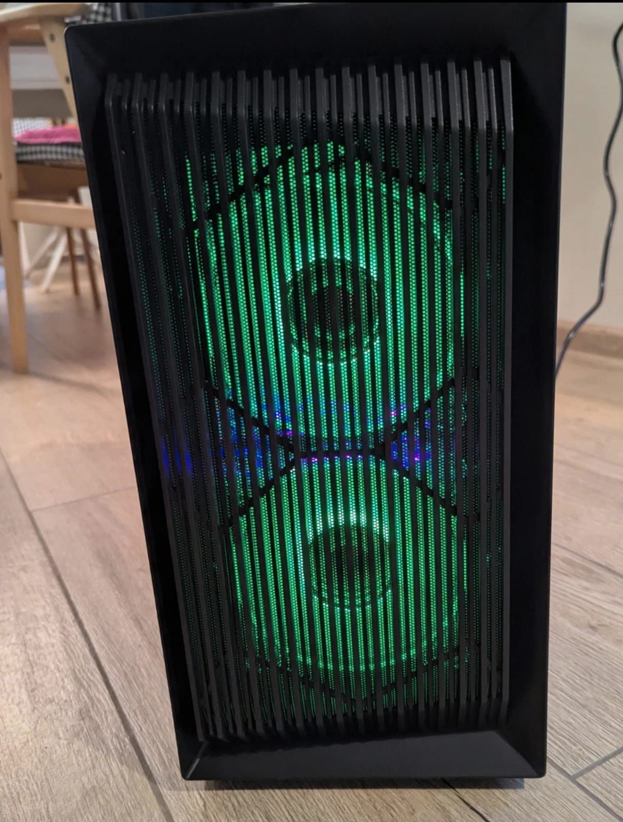 Komputer do gier GTX 1080 i5 10400f Windows 11 Pro