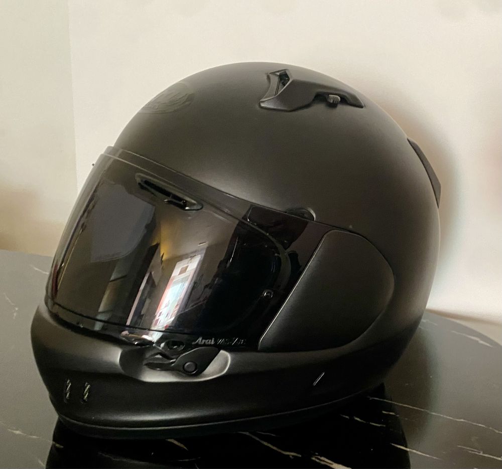 Kask motocyklowy Arai Defiant-X   rozmiar L