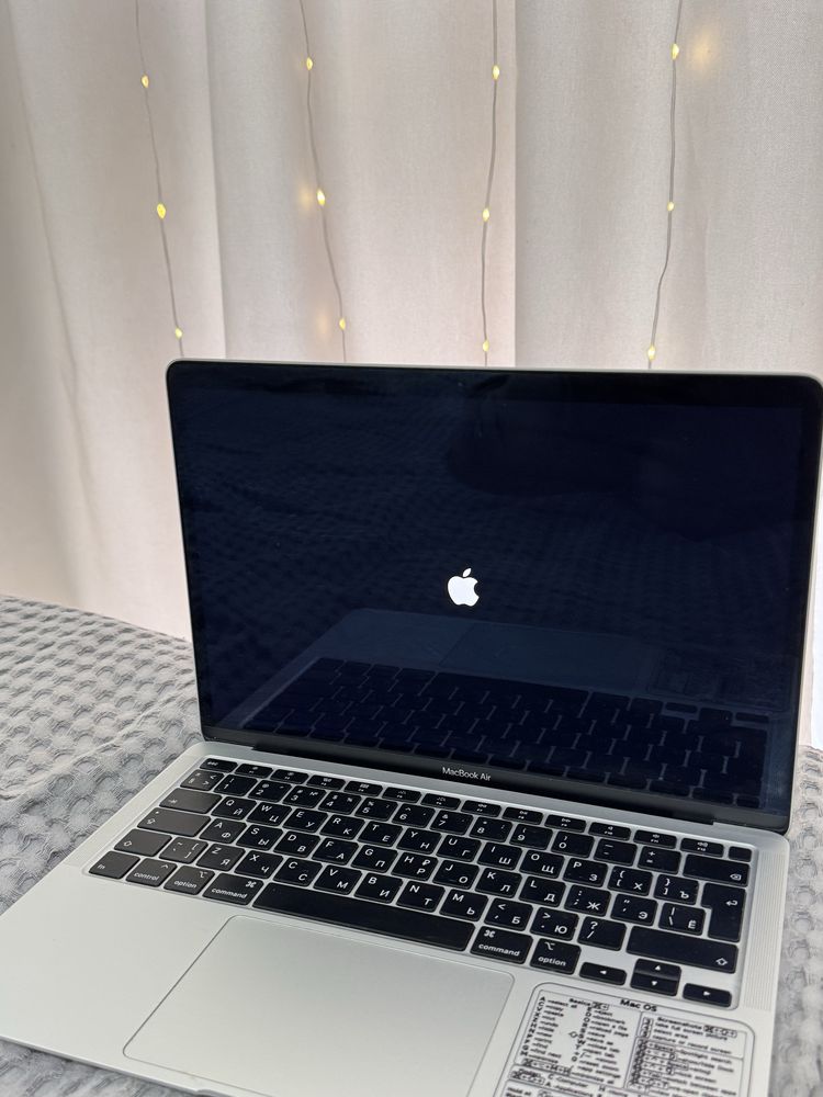 Macbook Air 13 intel core 3 2020