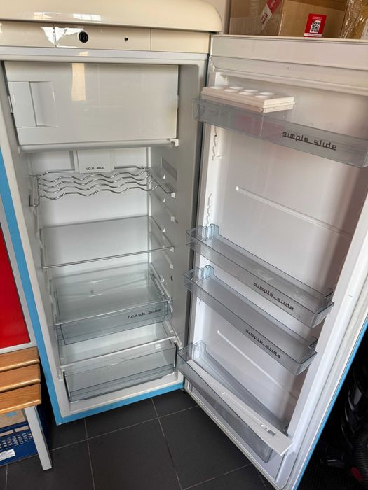 VW Gorenje Lodówka Limitowana Niebieska VAG
