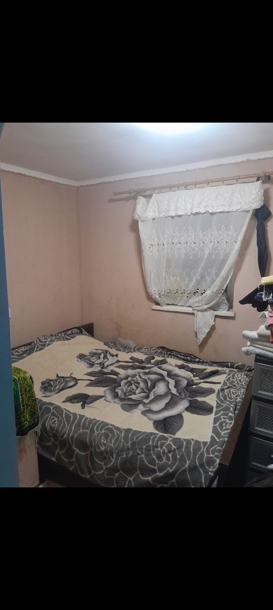 Продам дом в Тритузном по центральной улице.