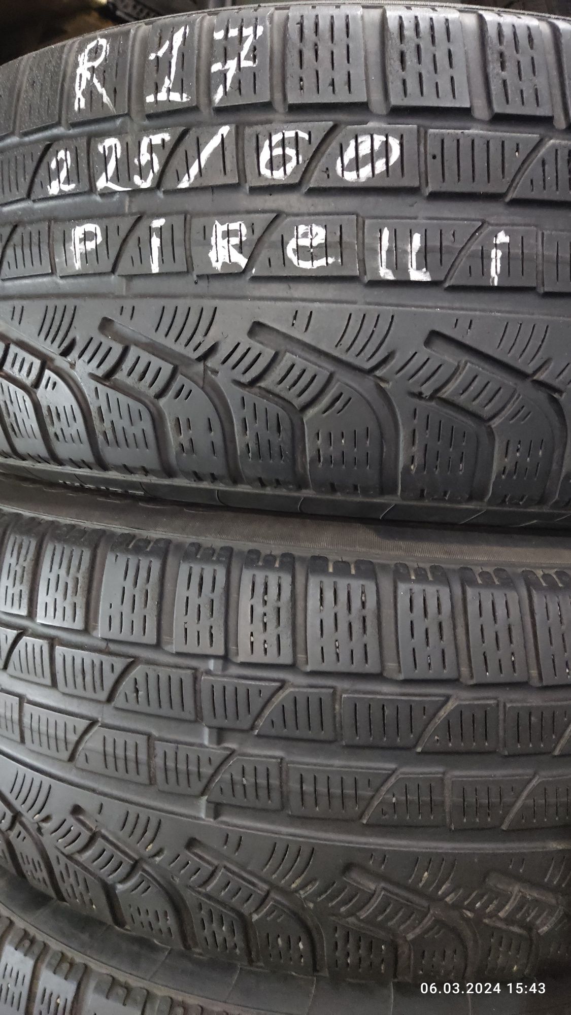 R17 225/60 Pirelli. Run flat. Зима. 6мм. 2020г. 4шт.