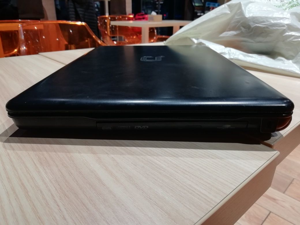 Ноутбук Compaq 610