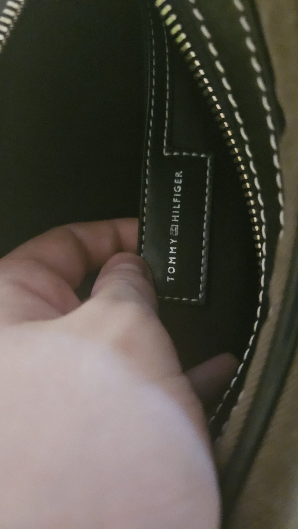Сумка Tommy Hilfiger