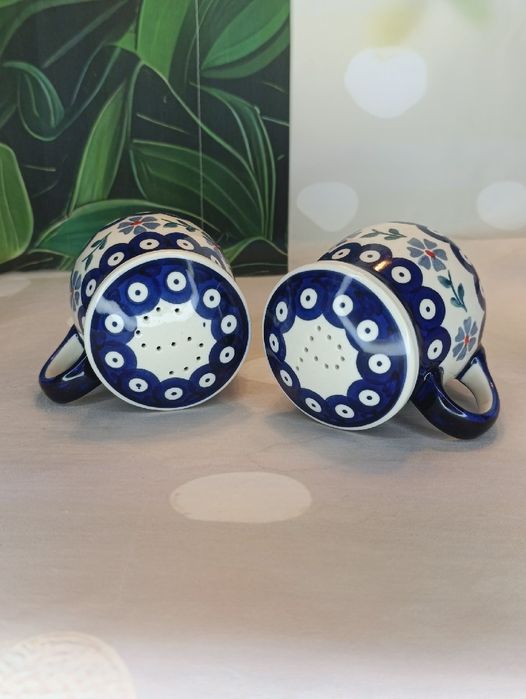 Solniczka i pieprzniczka kubki ceramika Bolesławiec