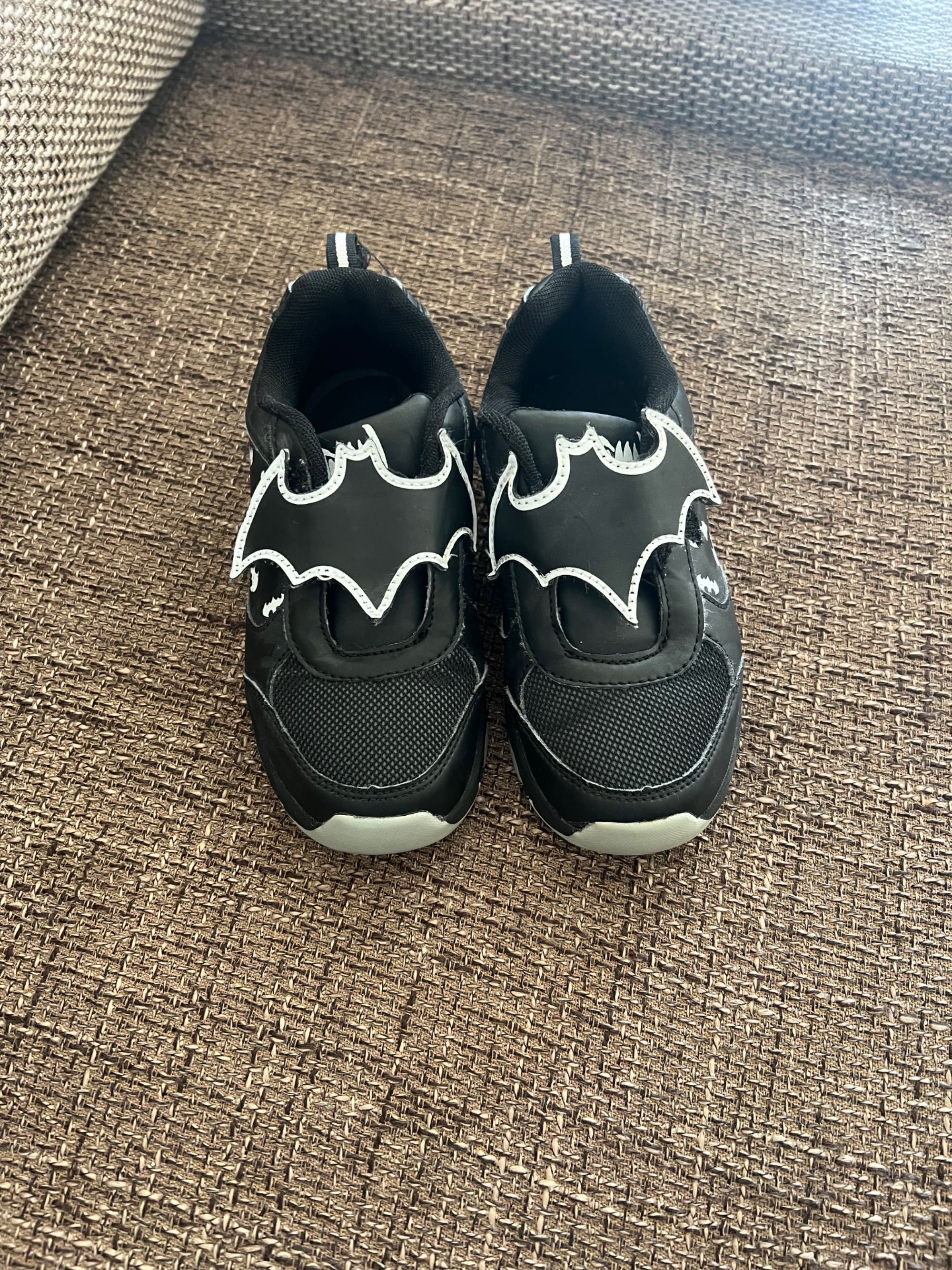 Кросівки Batman 29 р