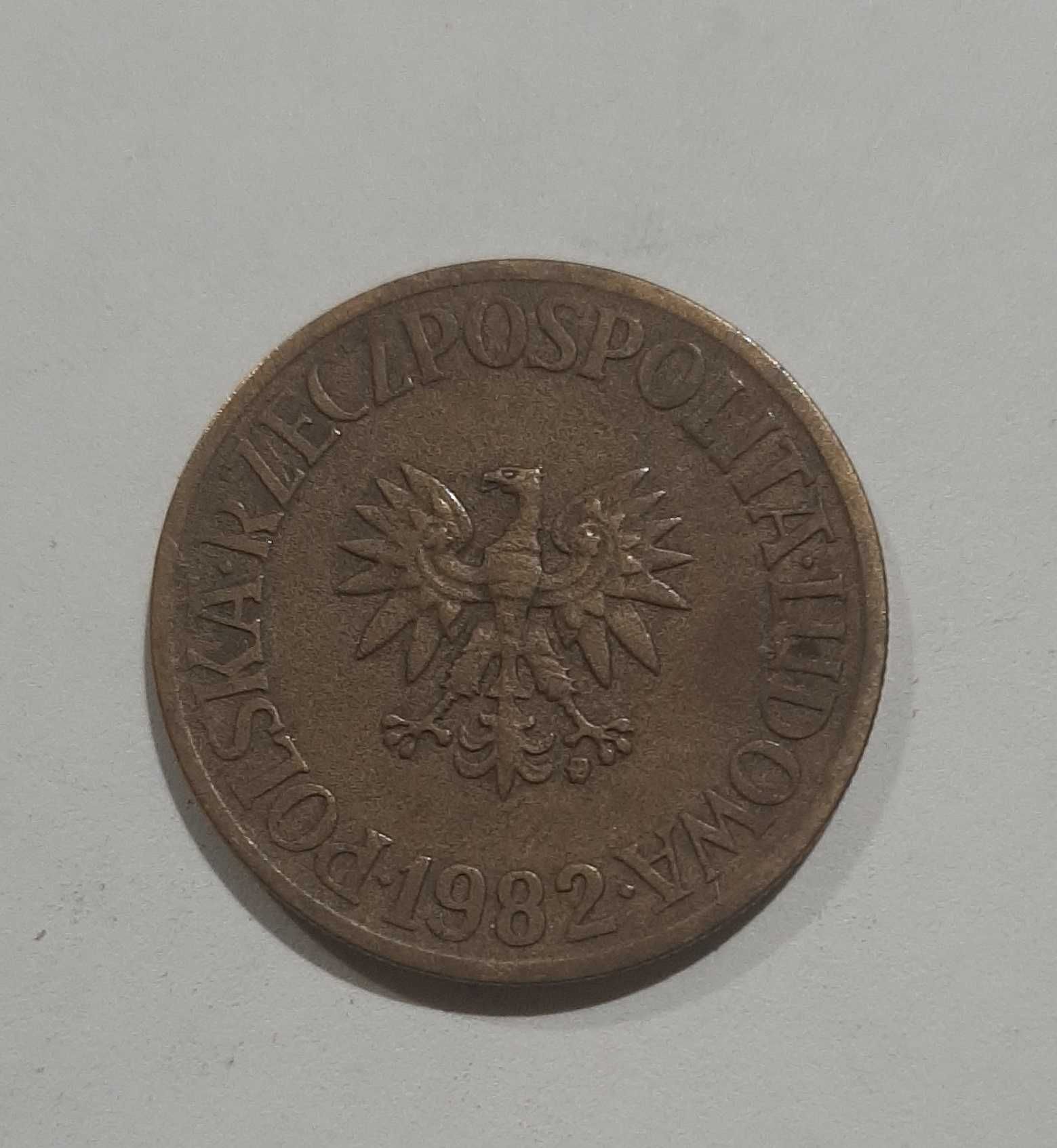 Moneta Polska PRL 5 złote 1982 r. Mosiądz.
