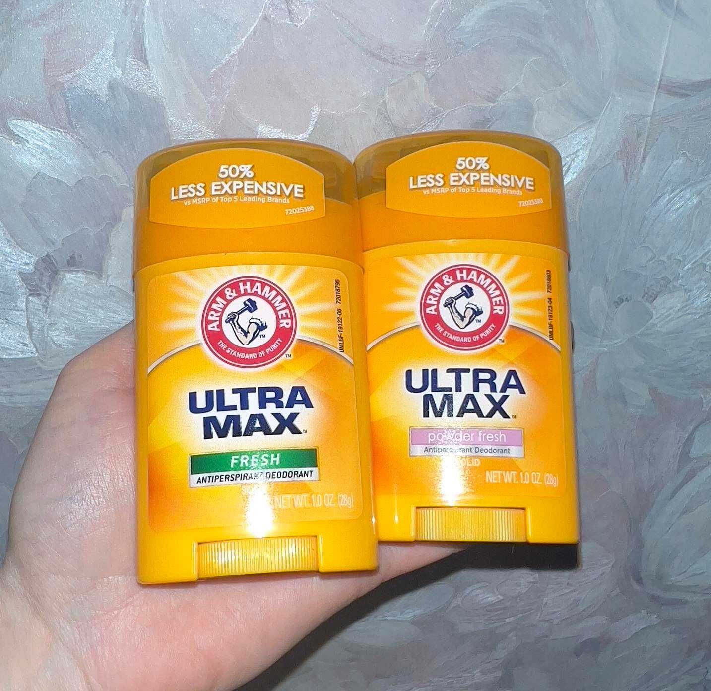 маленькі та великі, Arm & Hammer,