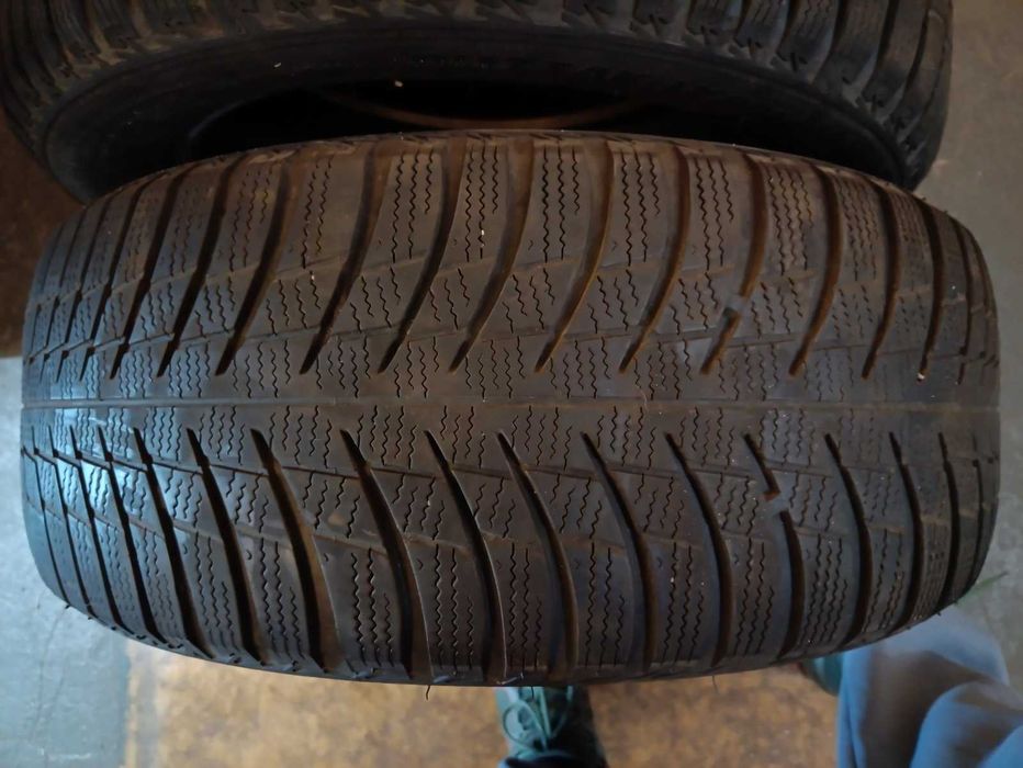 Зимові шини Bridgestone blizzak 205 55 16 радіус