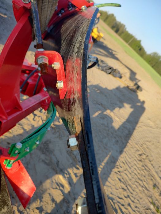 Pług 4 skibowy obrotowy euro masz kverneland nowy po pokazowy