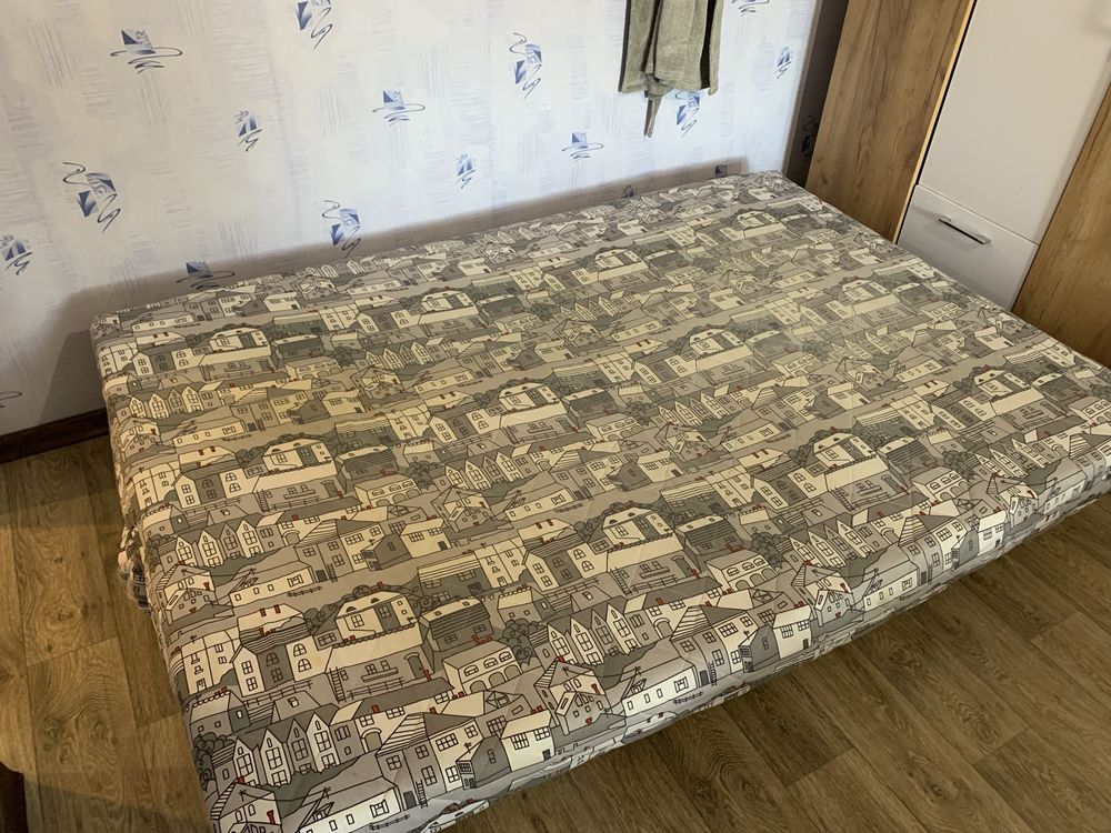 Диван розкладной б/у