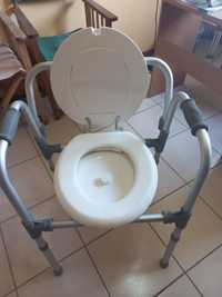 Cadeira sanitária usada como nova.