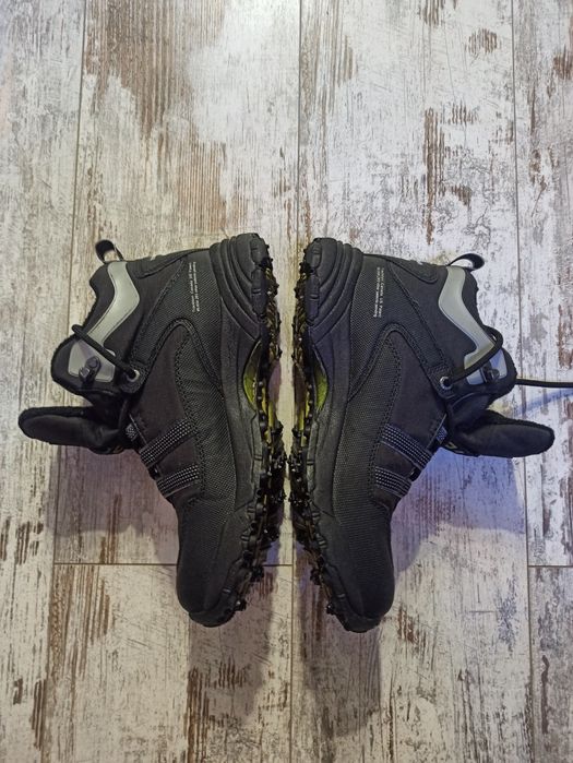 Трекінгові шиповані черевики Icebug, розмір 40