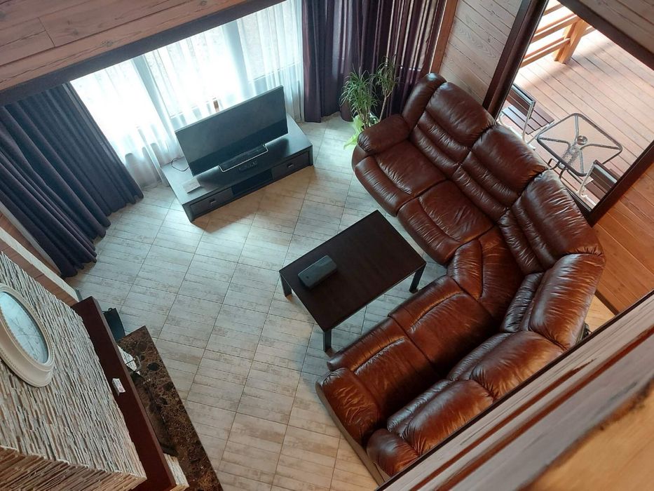 Greenhouse-автономний, в лісі, річка, на 8-10 осіб