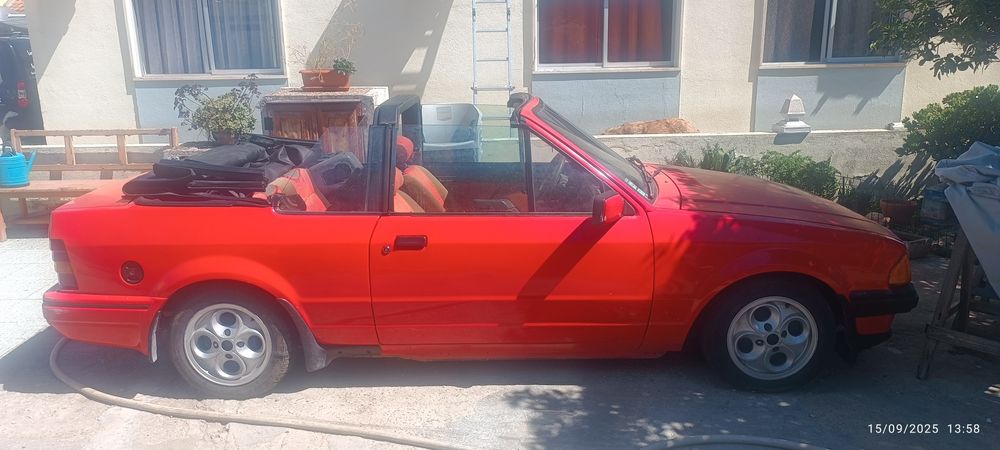 Ford Escort XR3i