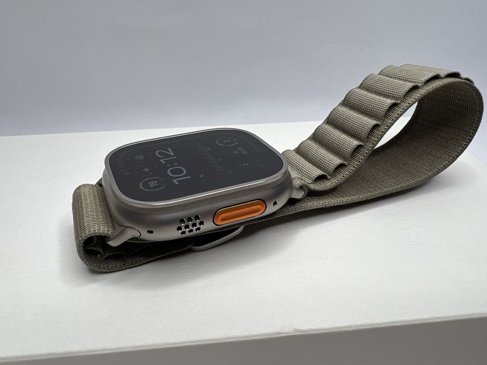 Apple Watch Ultra 2 Titanium