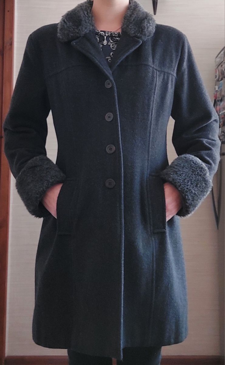 Пальто Orsay розмір М осінь-зима