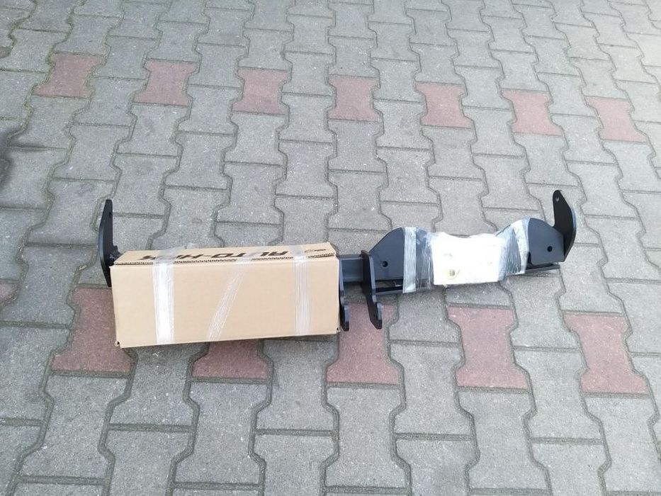 HAK TOYOTA RAV-4 2009-2013 drz., z kołem zapasowym, z kierunkowskazami w lusterkach automat