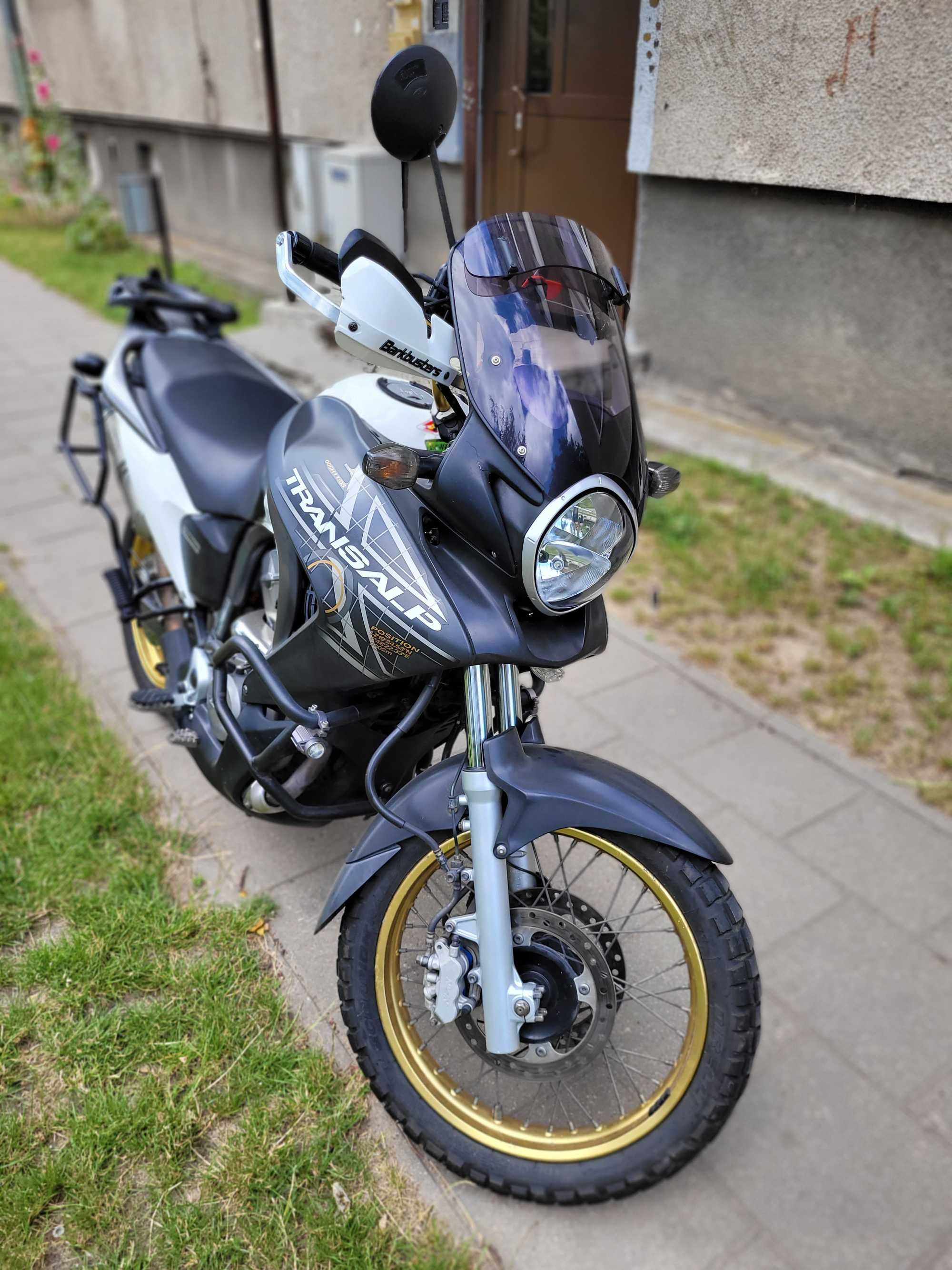 Honda Transalp xl700
