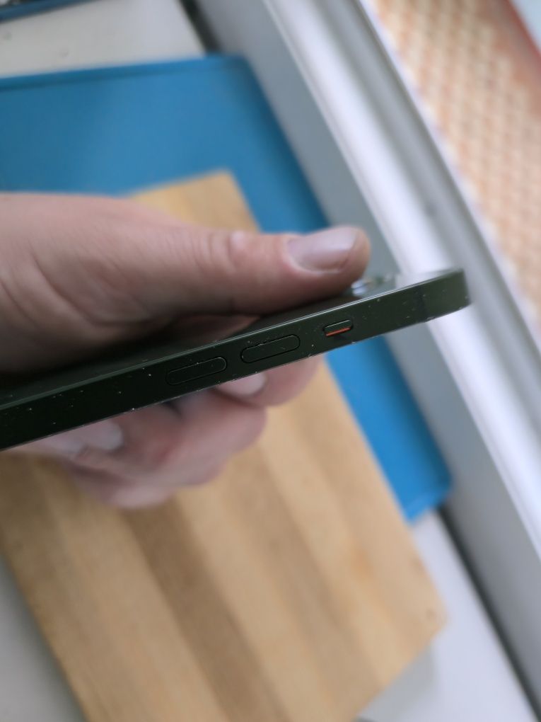 iPhone 13 128 gb , нова батарея ціна дня!!!