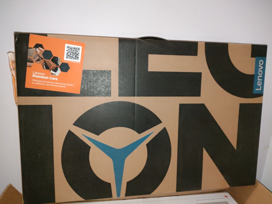 Lenovo Legion 5 15ACH6H –  512 gb SSD+1T SSD