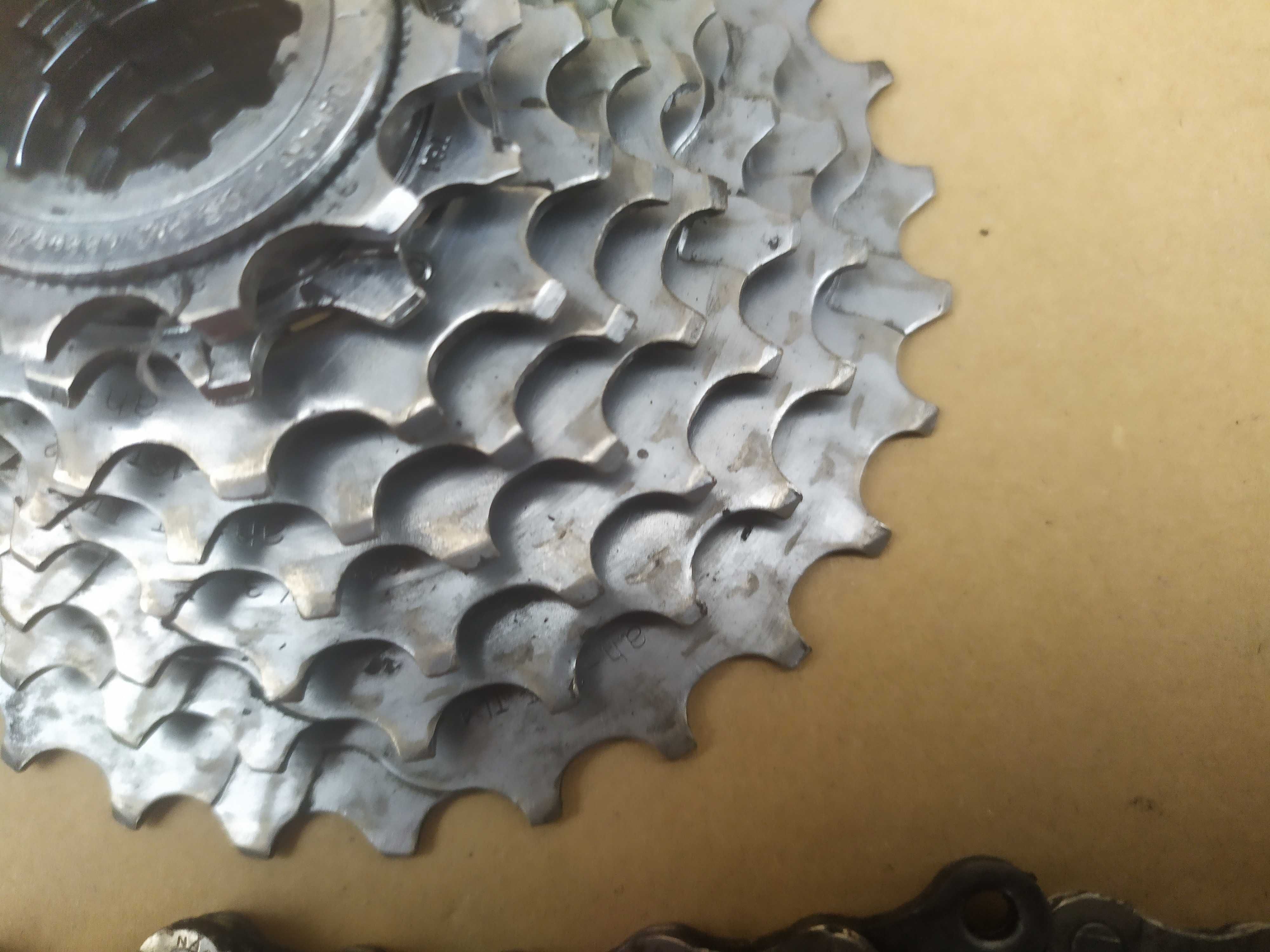 Kaseta Shimano 8-rzędowa Dobry Stan 11-28T