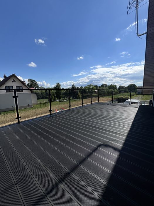 Taras balkon schody zewnętrzne