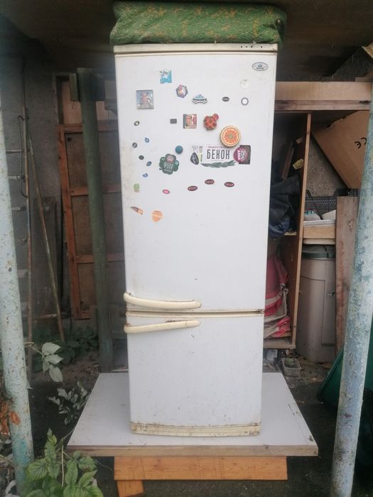 Холодильник під ремонт або на запчастини