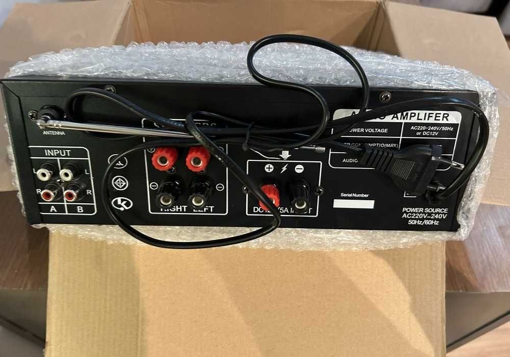 Wzmacniacz Amplifier Karaoke Tuner Radio USB SD FM MP3 Bluetooth 240W