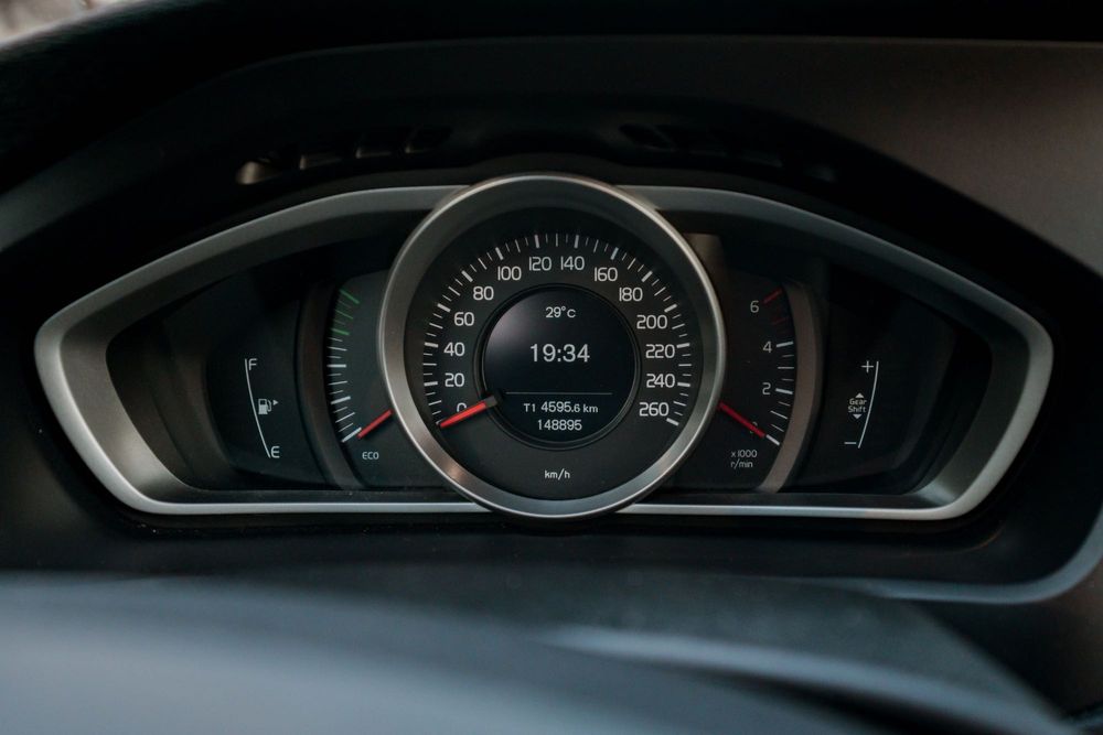 2017 Volvo v40 2.0 d2 business