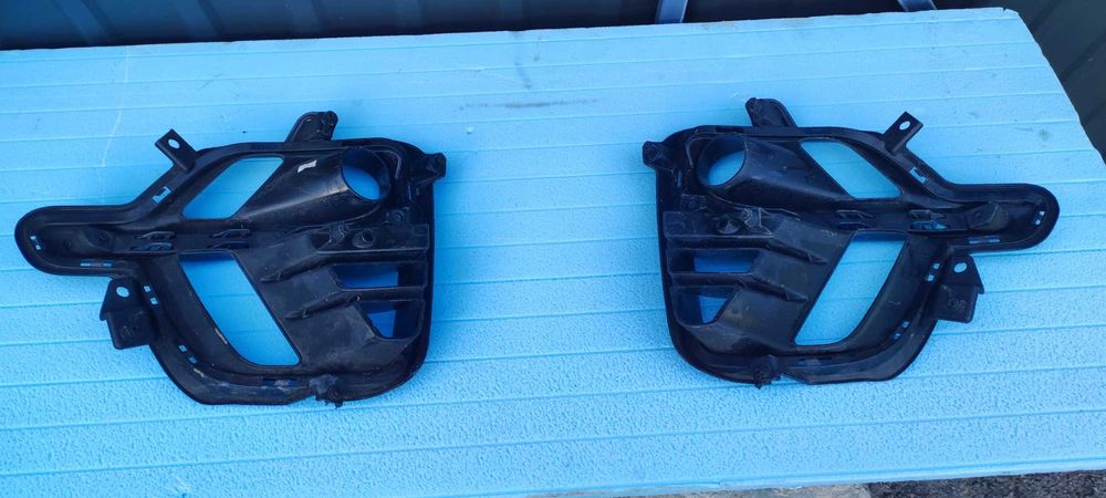 kia niro ev I решітка бампера протитуманної фари