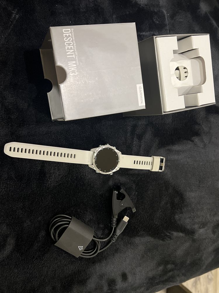 ZEGAREK GARMIN DESCENT MK3 jak nowy, jeszcze na gwarancji.