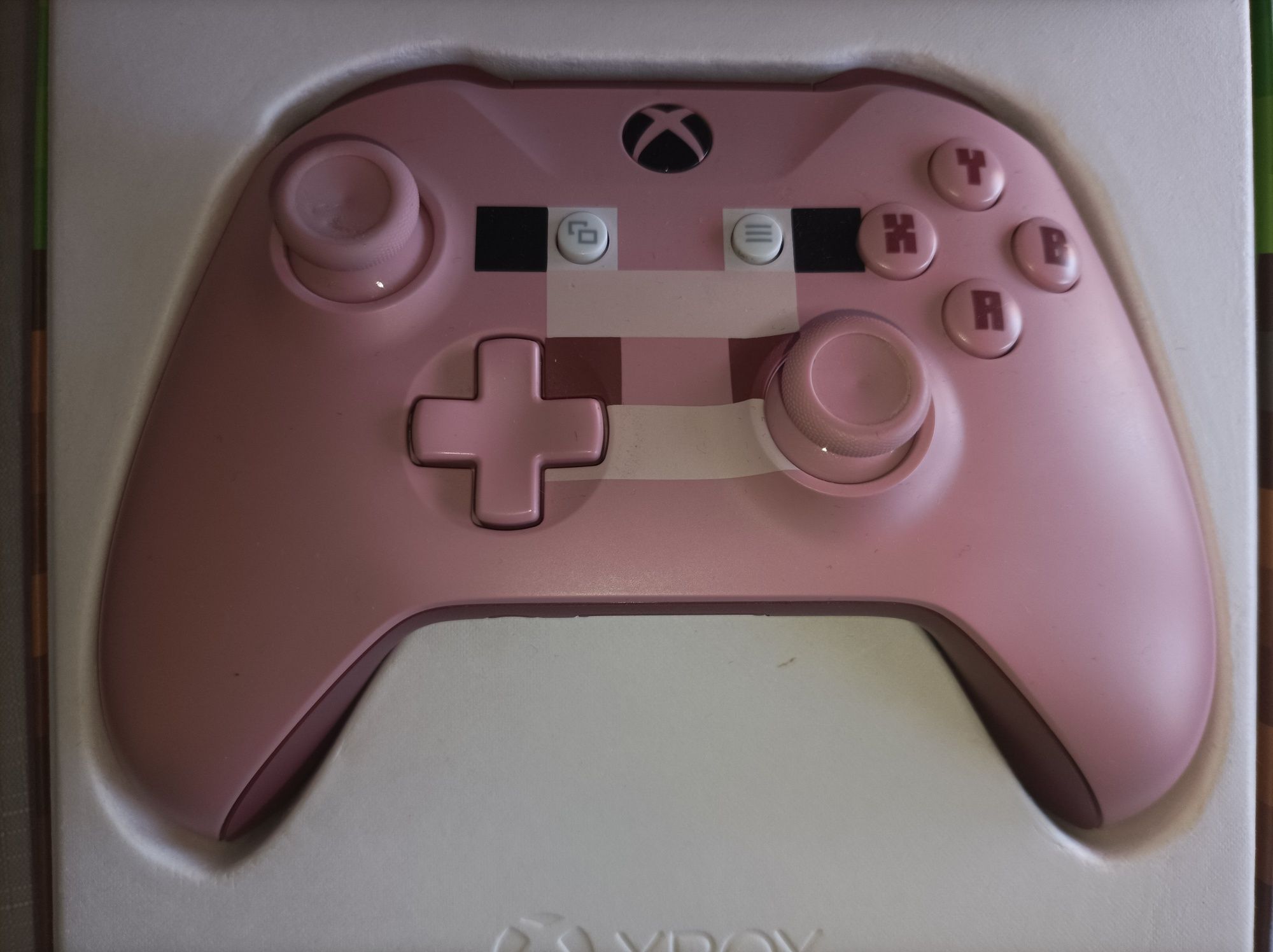 Xbox one pad Minecraft pig kartonsta bdb