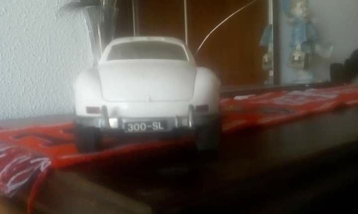 Vendo Mercedes Benz 300 SL RC + comando já com antena