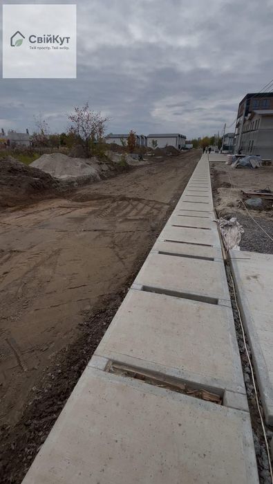 Продаж  Таунхауса з ремонтом та меблями  у Білогородці!