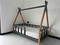 Łóżko tipi domek 80 × 160 z materacem Galaxy Dream