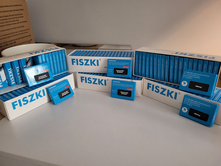 Aż 2260 fiszek do angielskiego z różnych tematów.