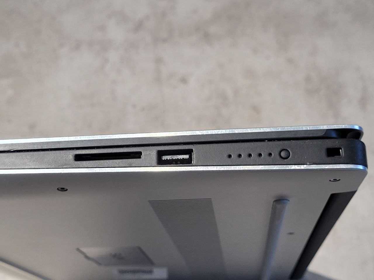 Dell XPS 15 9570