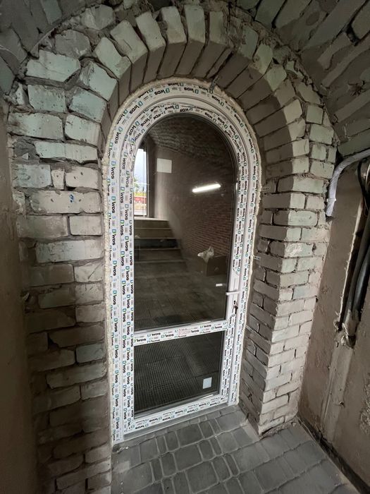 Дверь новая пластиковая Арочная