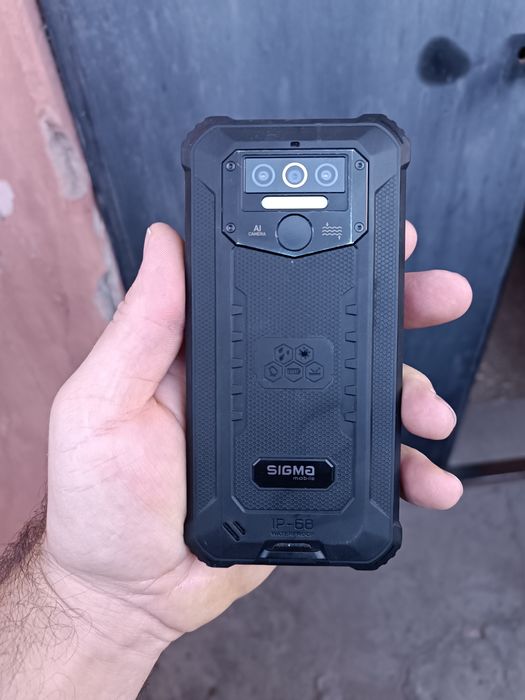 Телефон противоударний влагостійкий sigma  IP-68