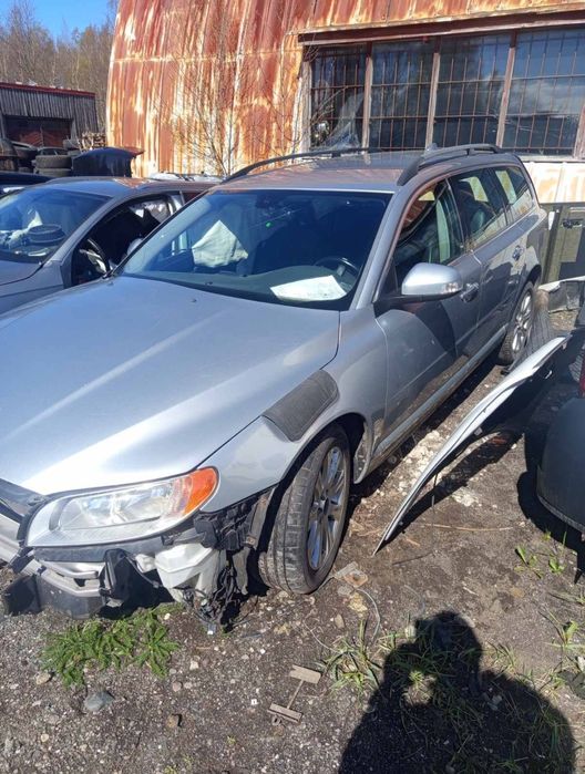 Фара Вольво в70 D5204T2 TF-80SC Volvo v70

Трансмісія:

TF-80SC