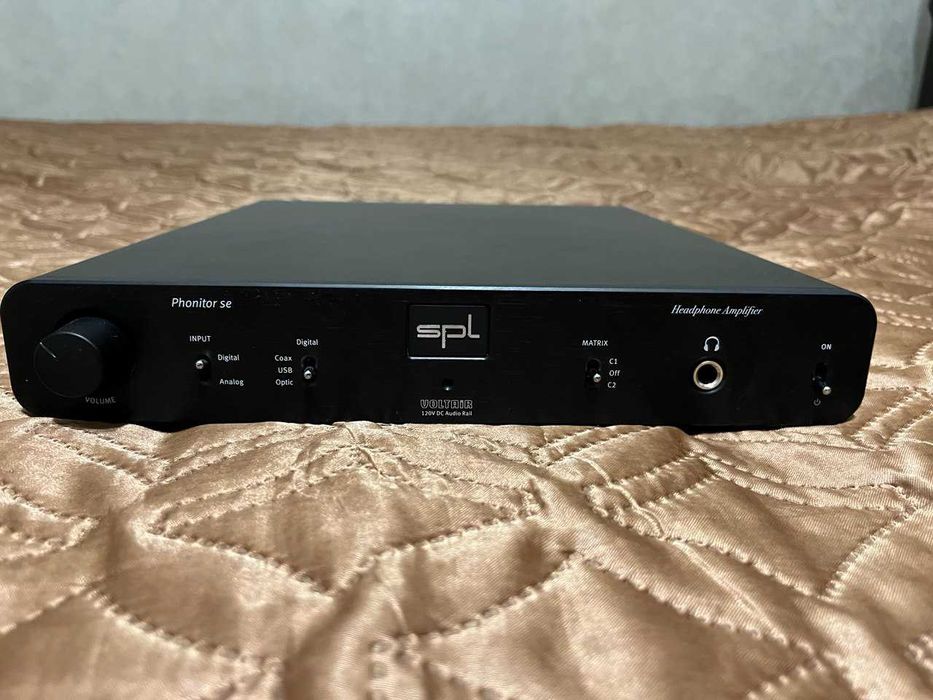 Підсилювач для навушників з ЦАП SPL Phonitor SE Усилитель