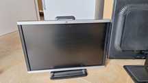 monitor HP LA2405x