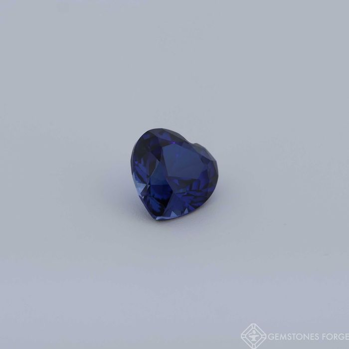 Szafir Laboratoryjnie wytworzony niebieski 6x6 mm