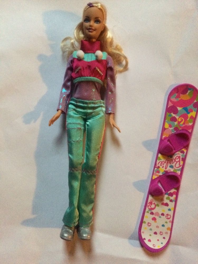 Lalka Barbie z deską do snowboardu