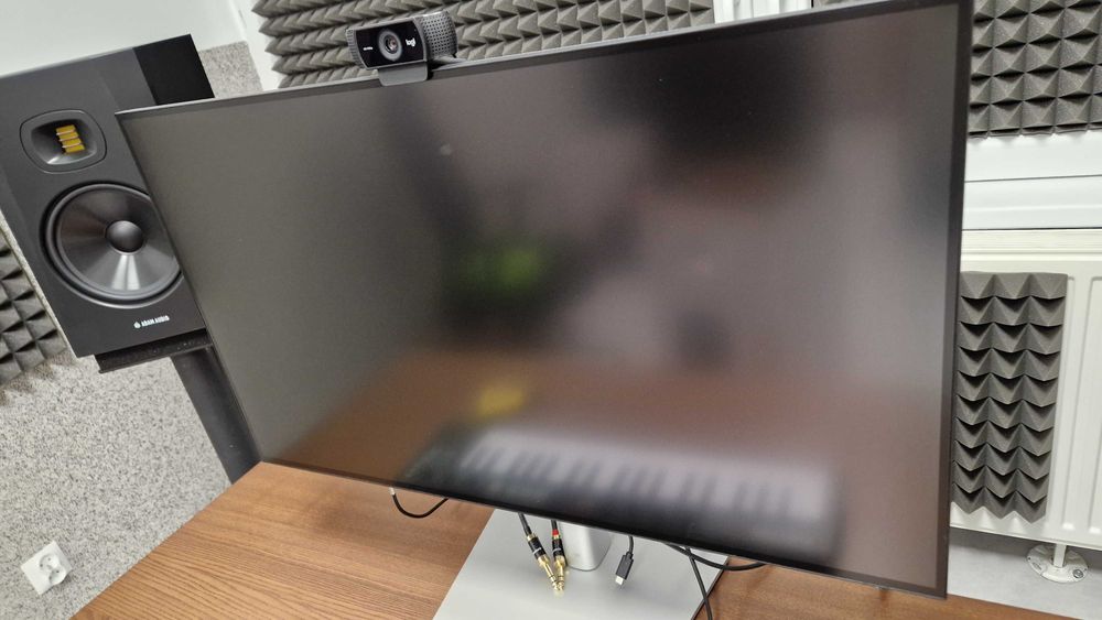 Monitor Dell 32" 4K UltraSharp U3223QE - stan idealny