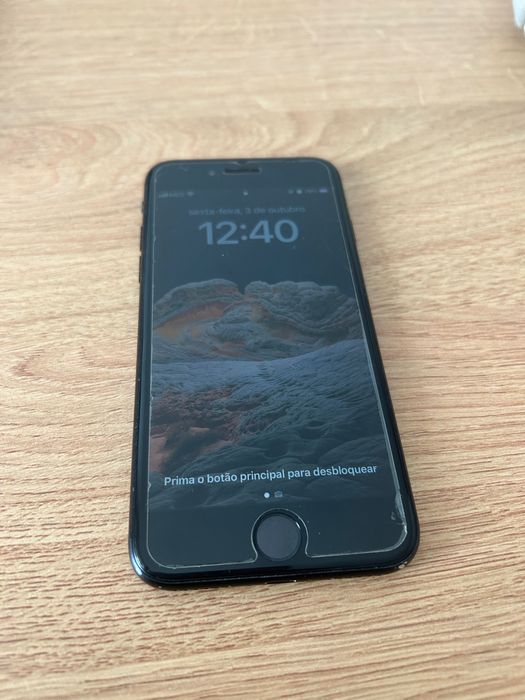iPhone SE 128gb - Bom estado!