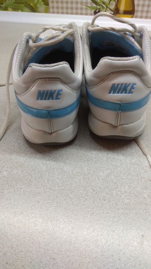 кроссовки Nike оригинал