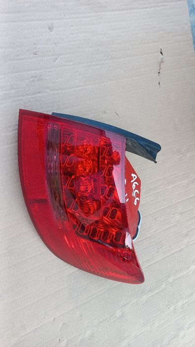 Audi a6 c6 kombi 04-08 lampa prawa prawy tyl tylna led